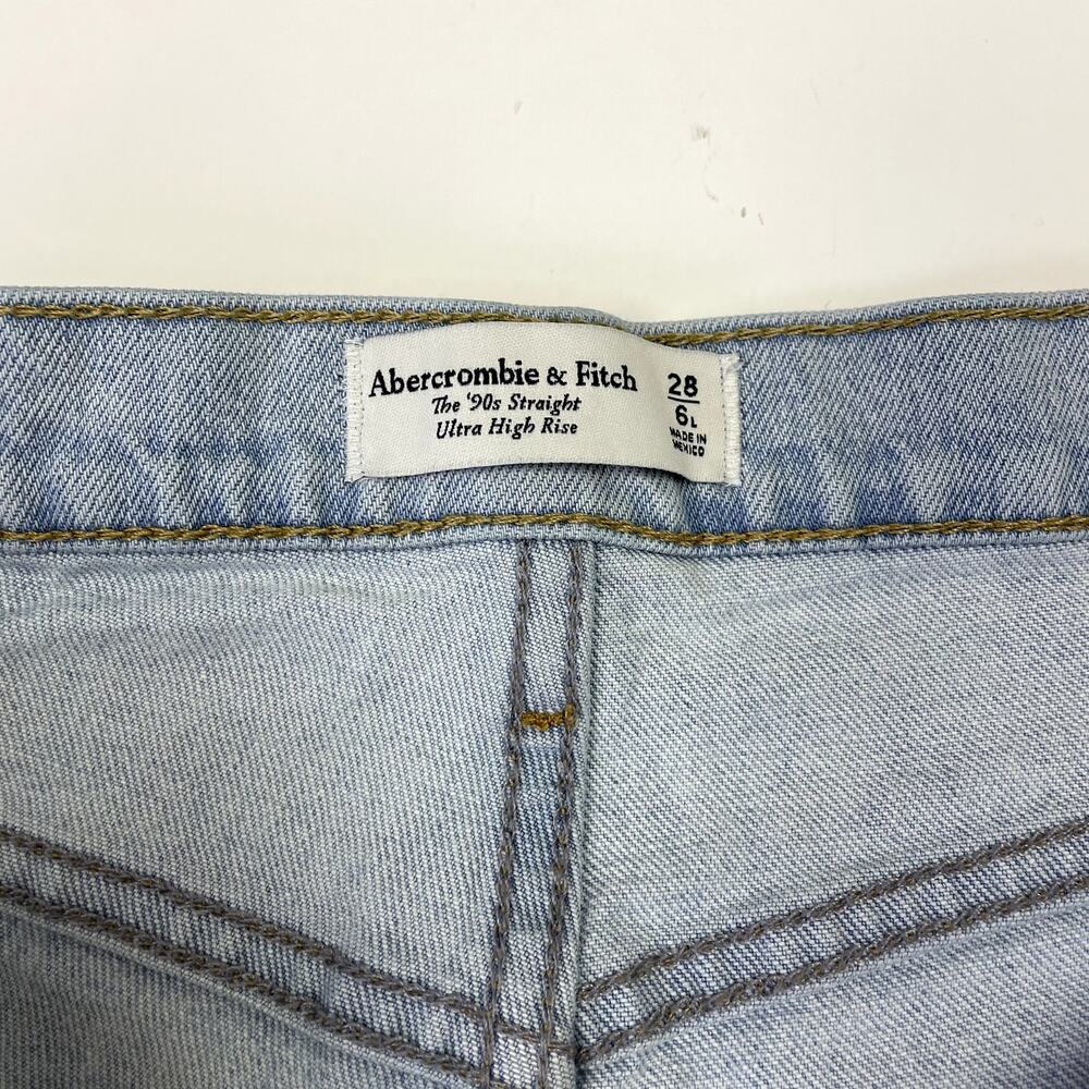 Abercrombie & Fitch 90s Straight Ultra High rise Jeans Size 28/6L - Picture 6 of 13